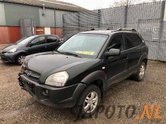 Coche siniestrado Hyundai Tucson Tucson (JM), SUV, 2004 / 2010 2.0 16V CVVT 4x2 2006/5