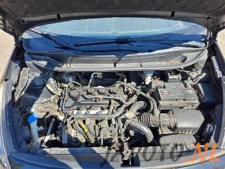 Kia Rio Rio III (UB), Hatchback, 2011 / 2017 1.2 CVVT 16V picture 15