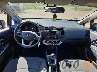 Kia Rio Rio III (UB), Hatchback, 2011 / 2017 1.2 CVVT 16V picture 9