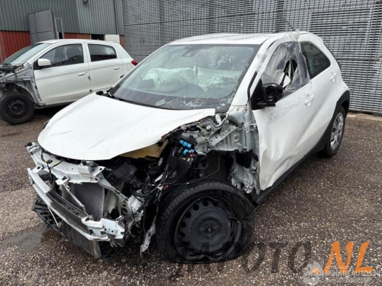 Toyota Aygo Aygo X, Hatchback, 2022 1.0 12V VVT-i