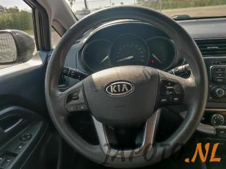 Kia Rio Rio III (UB), Hatchback, 2011 / 2017 1.2 CVVT 16V picture 10