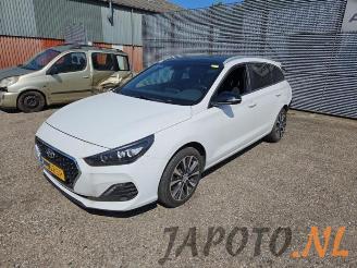 Uttjänta bilar auto Hyundai I-30 i30 Wagon (PDEF5), Combi, 2017 1.4 T-GDI 16V 2019/6