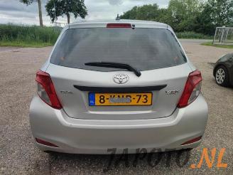 Toyota Yaris Yaris III (P13), Hatchback, 2010 / 2020 1.0 12V VVT-i picture 4