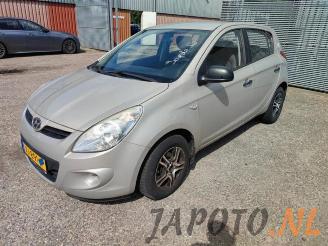 Autoverwertung Hyundai I-20 i20, Hatchback, 2008 / 2015 1.2i 16V 2009/4