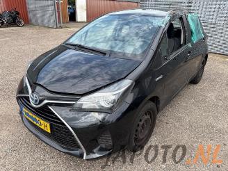Dezmembrări autoturisme Toyota Yaris Yaris III (P13), Hatchback, 2010 / 2020 1.5 16V Hybrid 2015/2