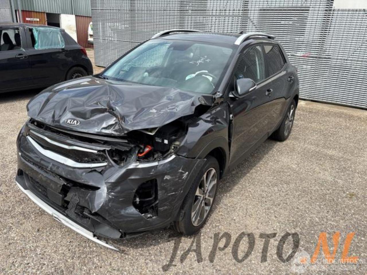 Kia Stonic Stonic (YB), SUV, 2017 1.0i T-GDi 12V