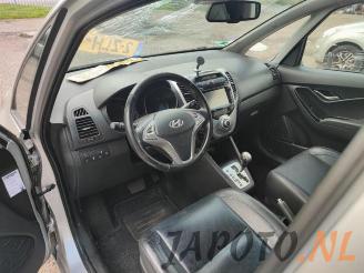 Hyundai Ix20 iX20 (JC), SUV, 2010 / 2019 1.6i 16V picture 10
