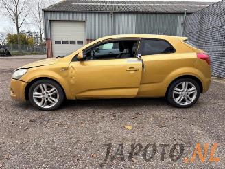 Kia Pro cee d Pro cee'd (EDB3), Hatchback 3-drs, 2008 / 2012 1.6 CVVT 16V picture 2