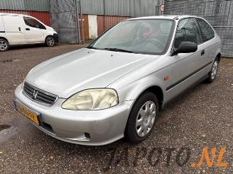 demontáž osobní automobily Honda Civic Civic (EJ/EK), Hatchback 3-drs, 1995 / 2001 1.4i 16V 2000/5