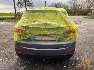 Hyundai Ix35 iX35 (LM), SUV, 2009 / 2015 1.6 GDI 16V picture 4