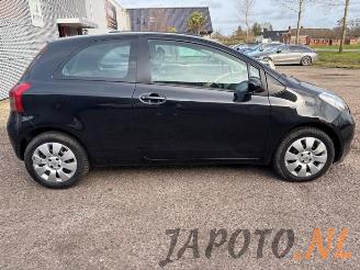 Toyota Yaris Yaris II (P9), Hatchback, 2005 / 2014 1.3 16V VVT-i picture 6
