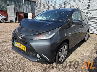 Dezmembrări autoturisme Toyota Aygo Aygo (B40), Hatchback, 2014 1.0 12V VVT-i 2015/12
