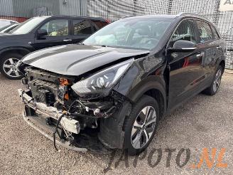 Dezmembrări autoturisme Kia Niro Niro I (DE), SUV, 2016 / 2022 E-Niro 64 kWh 2021/8