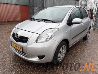 Sloopauto Toyota Yaris Yaris II (P9), Hatchback, 2005 / 2014 1.3 16V VVT-i 2007/6