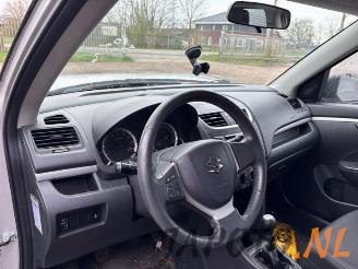 Suzuki Swift Swift (ZA/ZC/ZD), Hatchback, 2010 / 2017 1.2 16V picture 9