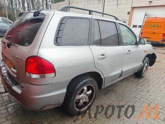 Hyundai Santa Fe Santa Fe I, SUV, 2000 / 2006 2.0 16V 4x2 picture 2