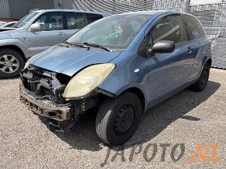 disassembly passenger cars Toyota Yaris Yaris II (P9), Hatchback, 2005 / 2014 1.0 12V VVT-i 2006/10