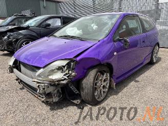 Coche siniestrado Honda Civic Civic (EP/EU), Hatchback 3-drs, 2000 / 2005 2.0 16V Type-R 2001/11