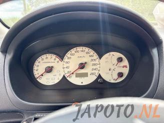 Honda Civic Civic (EP/EU), Hatchback 3-drs, 2000 / 2005 2.0 16V Type-R picture 13