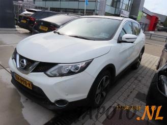 Uttjänta bilar auto Nissan Qashqai Qashqai (J11), SUV, 2013 1.6 DIG-T 163 16V 2016/9