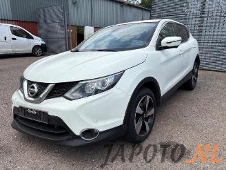 Vrakbiler auto Nissan Qashqai Qashqai (J11), SUV, 2013 / 2021 1.6 DIG-T 163 16V 2016/9