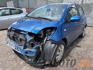 Uttjänta bilar auto Toyota Yaris Yaris II (P9), Hatchback, 2005 / 2014 1.3 16V VVT-i 2007/9