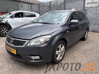 Coche siniestrado Kia Cee d Cee'd Sporty Wagon (EDF), Combi, 2007 / 2012 1.4 16V 2010/6