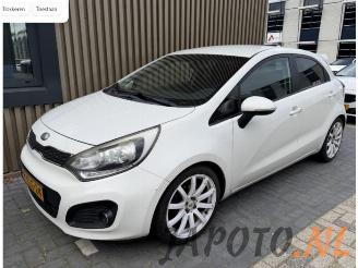 Uttjänta bilar auto Kia Rio Rio III (UB), Hatchback, 2011 / 2017 1.1 CRDi VGT 12V 2013/6