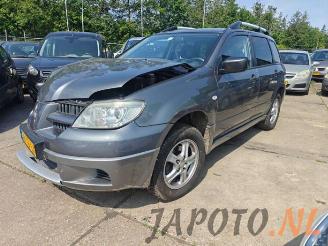 Uttjänta bilar auto Mitsubishi Outlander Outlander (CU), SUV, 2001 / 2007 2.0 16V 4x2 2006/7