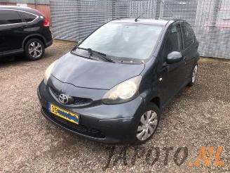 Uttjänta bilar auto Toyota Aygo Aygo (B10), Hatchback, 2005 / 2014 1.0 12V VVT-i 2008/11
