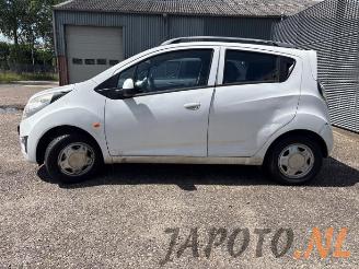 Chevrolet Spark Spark (M300), Hatchback, 2010 1.0 16V Bifuel picture 2