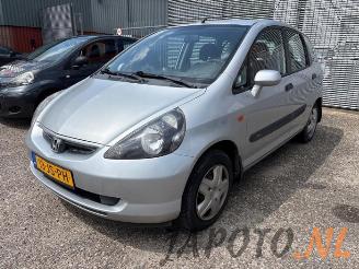 Dezmembrări autoturisme Honda Jazz Jazz (GD/GE2/GE3), Hatchback, 2002 / 2008 1.3 i-Dsi 2002/8
