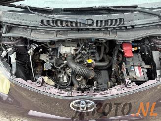 Toyota iQ iQ, Hatchback 3-drs, 2009 / 2015 1.0 12V VVT-i picture 17