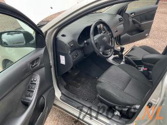 Toyota Avensis Avensis Wagon (T25/B1E), Combi, 2003 / 2008 2.0 16V VVT-i D4 picture 10