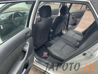 Toyota Avensis Avensis Wagon (T25/B1E), Combi, 2003 / 2008 2.0 16V VVT-i D4 picture 14
