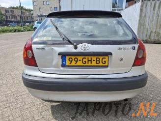 Toyota Corolla Corolla (EB/WZ/CD), Hatchback, 2000 / 2002 1.6 16V VVT-i picture 3