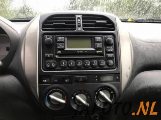 Toyota Rav-4 RAV4 (A2), Terreinwagen, 2000 / 2005 1.8 16V VVT-i 4x2 picture 12