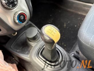 Toyota Yaris Yaris II (P9), Hatchback, 2005 / 2014 1.0 12V VVT-i picture 10