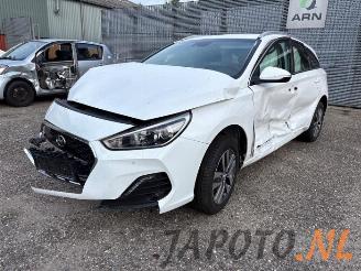 Dezmembrări autoturisme Hyundai I-30 i30 Wagon (PDEF), Combi, 2017 1.0 T-GDI 12V 2019/3