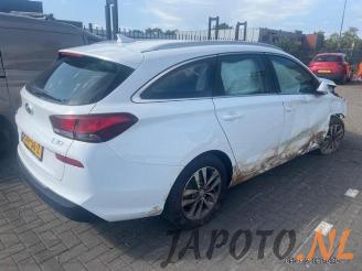 Hyundai I-30 i30 Wagon (PDEF), Combi, 2017 1.0 T-GDI 12V picture 4