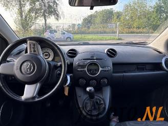 Mazda 2 2 (DE), Hatchback, 2007 / 2015 1.3 16V S-VT High Power picture 9