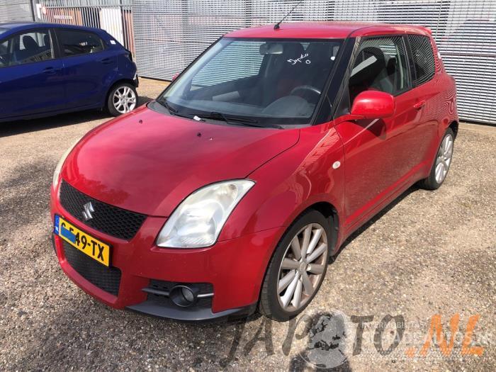 Suzuki Swift Swift (ZA/ZC/ZD1/2/3/9), Hatchback, 2005 / 2015 1.6 Sport VVT 16V