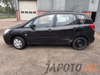 Toyota Corolla-verso Corolla Verso (E12), MPV, 2001 / 2004 1.8 16V VVT-i picture 2