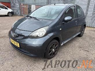 Démontage voiture Toyota Aygo Aygo (B10), Hatchback, 2005 / 2014 1.0 12V VVT-i 2006/8