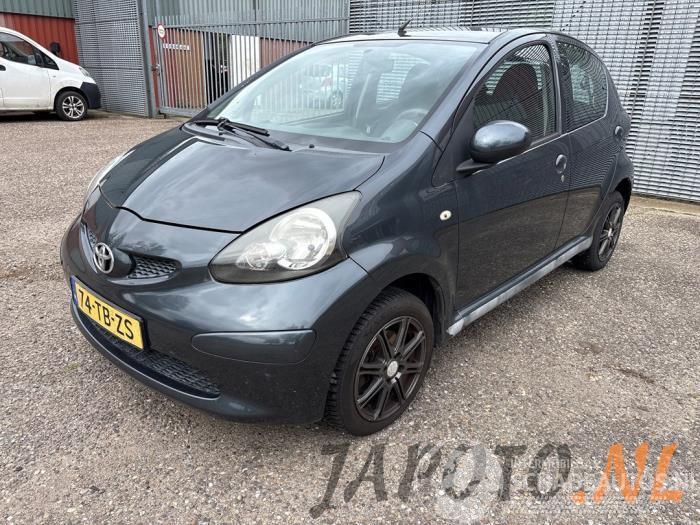 Toyota Aygo Aygo (B10), Hatchback, 2005 / 2014 1.0 12V VVT-i