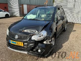 Vrakbiler auto Suzuki SX4 SX4 (EY/GY), SUV, 2006 1.6 16V 4x2 2011/5