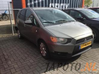 Mitsubishi Colt Colt (Z2/Z3), Hatchback, 2004 / 2012 1.3 16V picture 2
