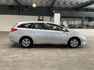 Toyota Auris 1.8 Hybrid Aspiration picture 6