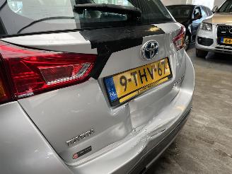 Toyota Auris 1.8 Hybrid Aspiration picture 9