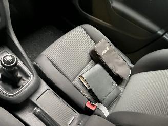 Volkswagen Golf 1.6 TDI BlueMotion NL NAP! picture 21